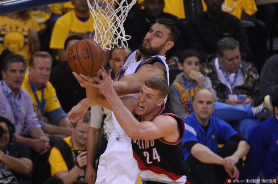 的进攻和严 的进攻和严