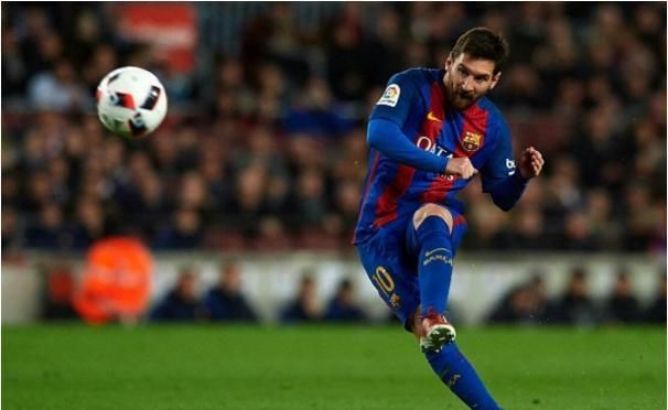 而在英超联 而在英超联